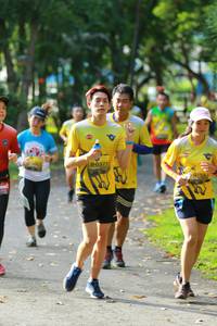 BIB: 0377, 0155
                            <button type="button" onclick="openModal(5125531)" class="btn btn-primary btn-sm float-right btn-popup" data-toggle="modal" data-target=".modal-high-quality">
                        <i class="fas fa-shopping-cart"></i> Add to Cart
                    </button>
                                            <button type="button" onclick="isThisMe(5125531, true)" class="btn btn-success btn-sm float-right btn-popup btn-isme hidden" data-toggle="tooltip" data-placement="bottom" title="นี่คือรูปของคุณใช่ไหม คลิกที่นี่เพื่อเอาเข้าอัลบั้ม">
                        <i class="fas fa-plus"></i> Add to album
                    </button>
                    <button type="button" onclick="isThisMe(5125531, false)" class="btn btn-warning btn-sm float-right btn-popup btn-isnotme hidden">
                        <i class="fas fa-ban"></i> Remove from album
                    </button>